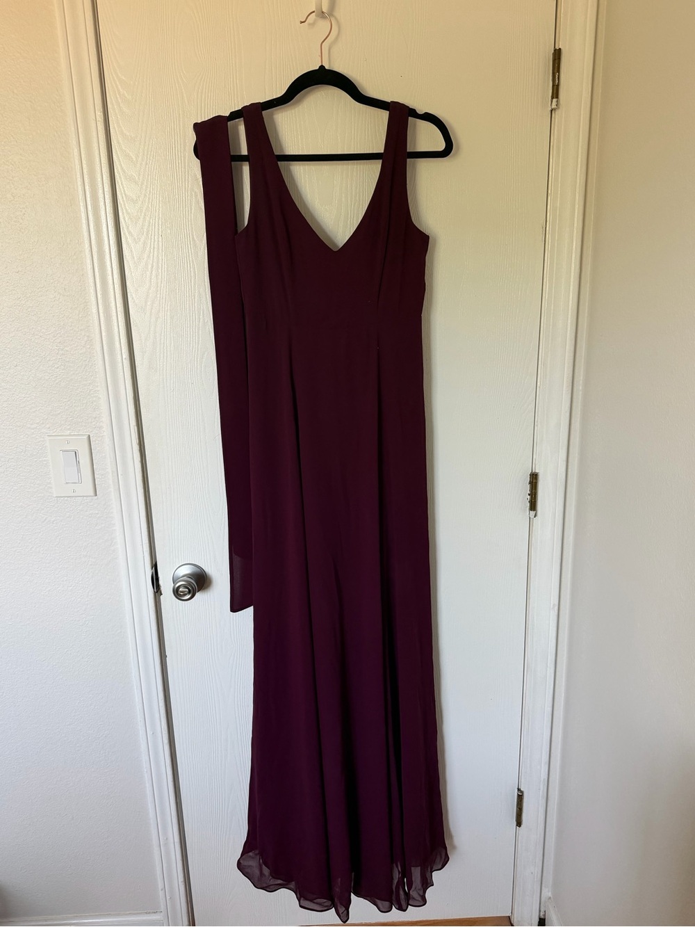Show Me Your MuMu Sleeveless V-Neck Maxi Dress in Burgundy